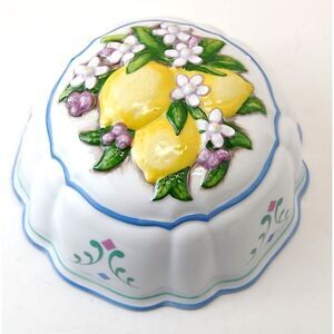 Vintage 1986  The Franklin Mint Le Cordon Bleu Decorative Ceramic Mold / Lemons
